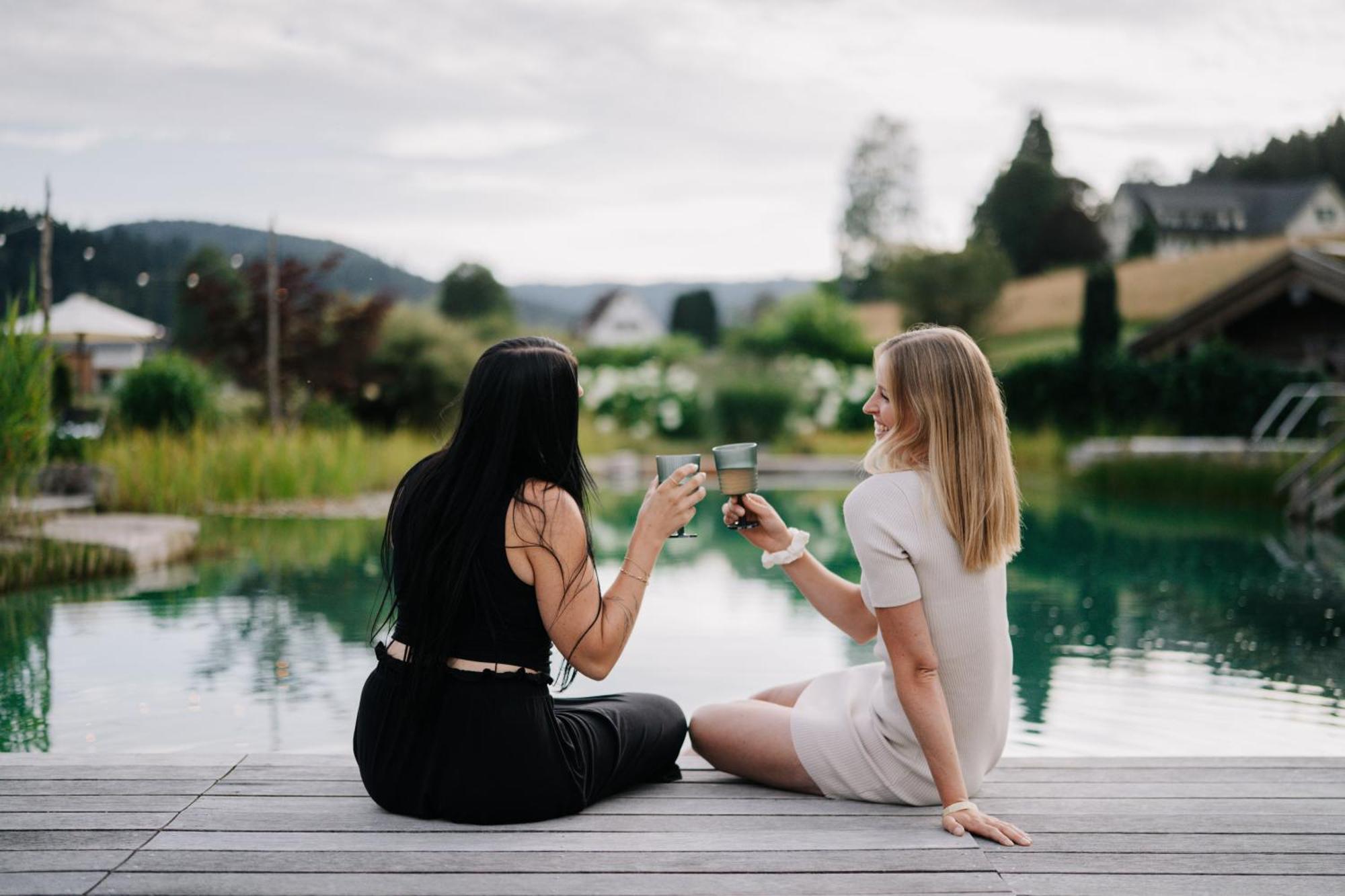 Wellness & Genuss Resort - Engel Obertal 拜尔斯布龙 外观 照片